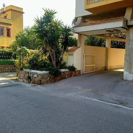 Da Angelo E Maria Caldura *