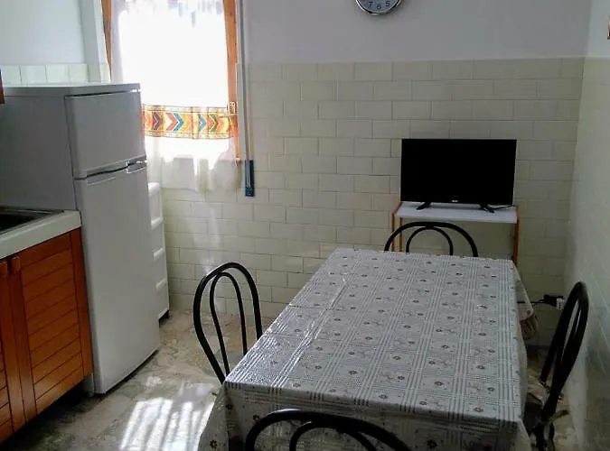 Apartment Da Angelo E Maria Caldura Cefalu